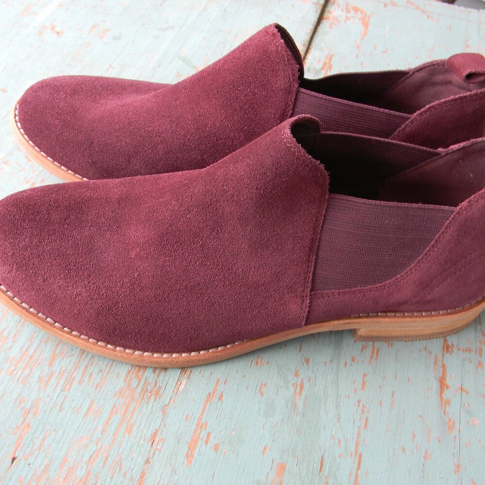 New Clarks Burgundy Suede Leather Edenvale Bootie Size 11m Slip On